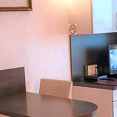 فندق Port Vauban 4*